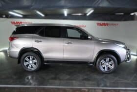 2016 TOYOTA FORTUNER 2.8GD-6 RB A/T