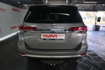 TOYOTA LAND CRUISER 200 V8 4.5D VX-R A/T