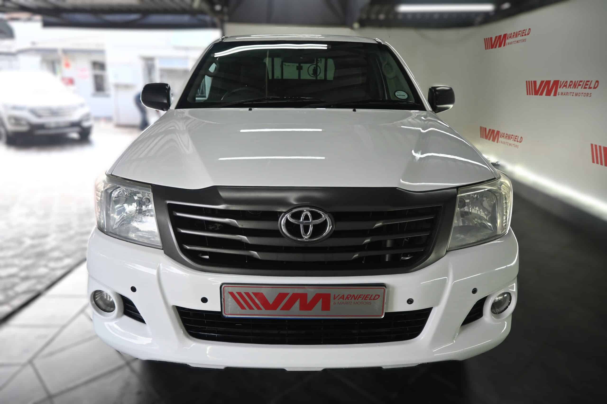 2015 TOYOTA HILUX 2.5D-4D R/B SRX E/C P/U