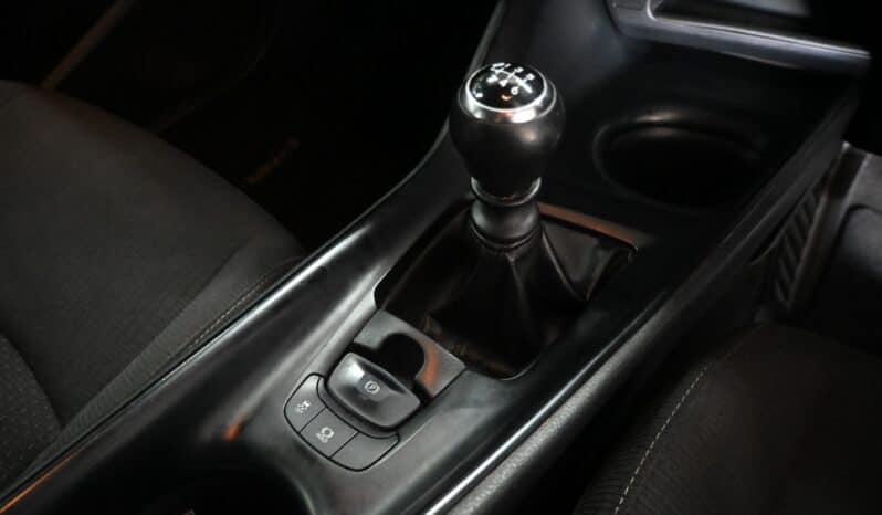 TOYOTA C-HR 1.2T PLUS full