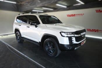 TOYOTA LAND CRUISER 300 3.3D GR-S