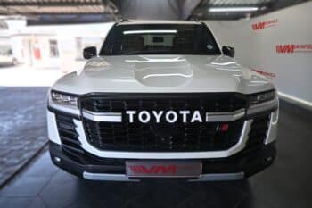 TOYOTA LAND CRUISER 300 3.3D GR-S