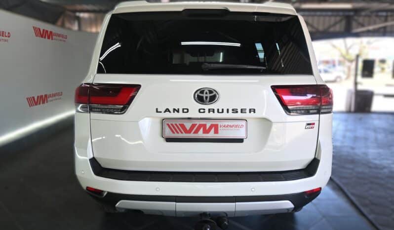 TOYOTA LAND CRUISER 300 3.3D GR-S full