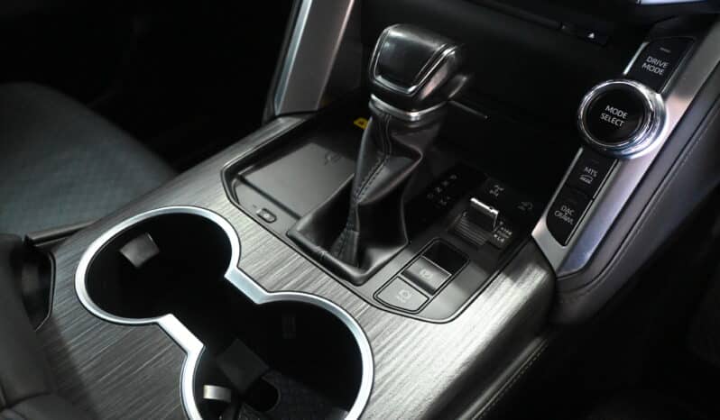 TOYOTA LAND CRUISER 300 3.3D GR-S full