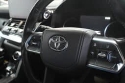 TOYOTA LAND CRUISER 300 3.3D GR-S full