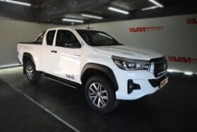 TOYOTA HILUX 2.8GD-6 RB RAIDER 4X4 E/C P/U A/T
