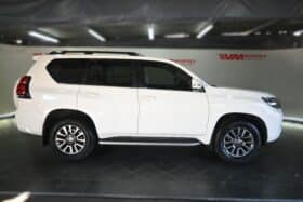 TOYOTA LAND CRUISER PRADO VX-L 3.0D A/T