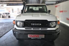 TOYOTA LAND CRUISER 79 4.5D P/U S/C V8