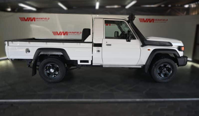 TOYOTA LAND CRUISER 79 4.5D P/U S/C V8 full