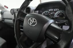 TOYOTA LAND CRUISER 79 4.5D P/U S/C V8 full