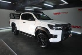 TOYOTA HILUX 2.8GD-6 LEGEND 4X4 E/C