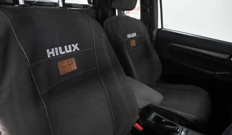 TOYOTA HILUX 2.8GD-6 LEGEND 4X4 E/C full