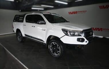 TOYOTA HILUX 2.8GD-6 RAIDER 4X4 D/C LEGEND50