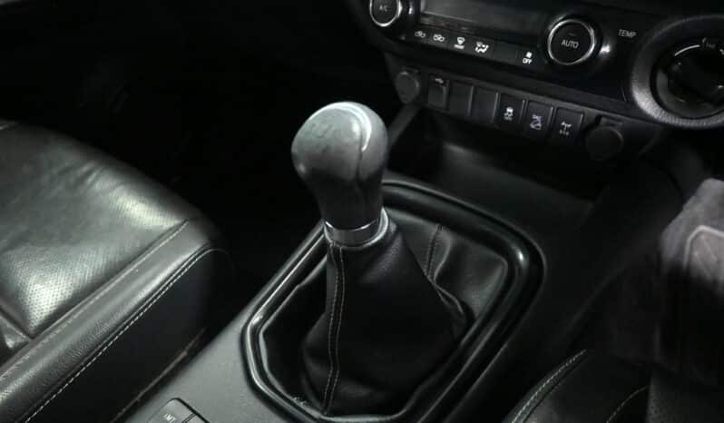 TOYOTA HILUX 2.8GD-6 RAIDER 4X4 D/C LEGEND50 full