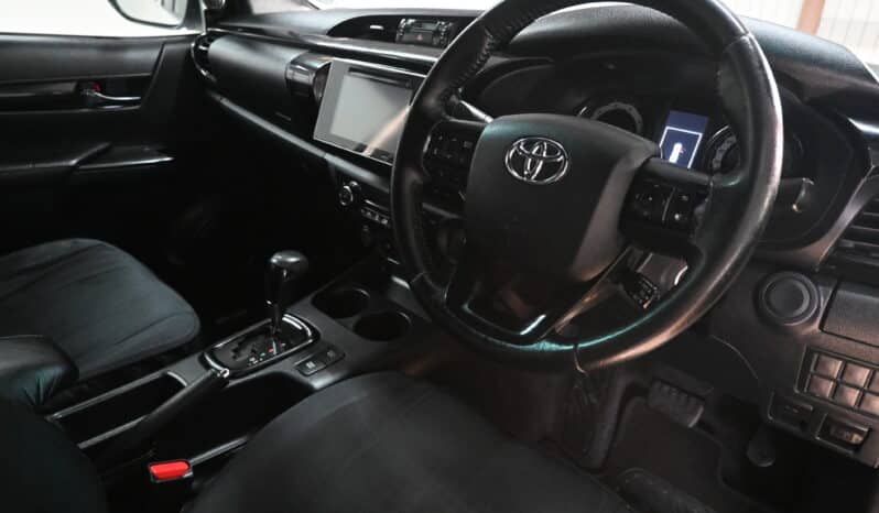 TOYOTA HILUX 2.8GD-6 RB RAIDER A/T D/C full