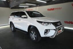 TOYOTA FORTUNER 2.4D-6 RB A/T