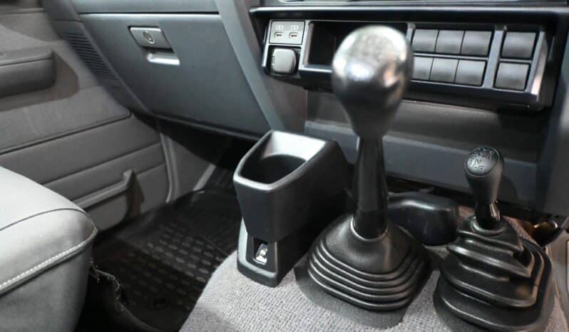 TOYOTA LAND CRUISER 79 4.5D P/U D/C full