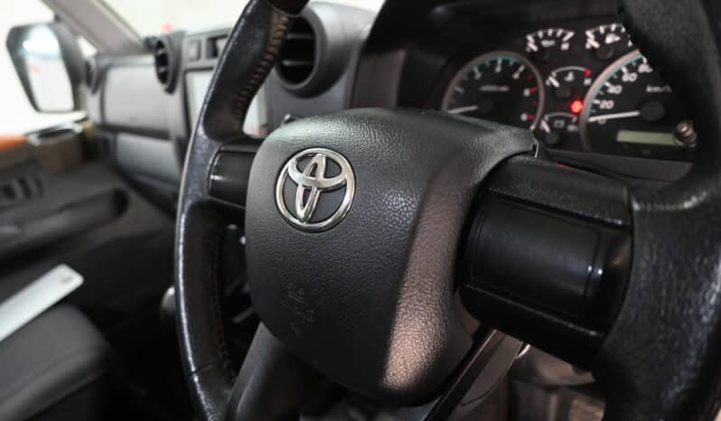 TOYOTA LAND CRUISER 79 4.5D P/U D/C full