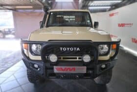 TOYOTA LAND CRUISER 79 4.5D P/U S/C V8