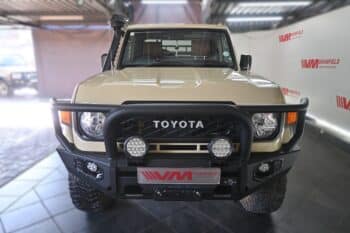TOYOTA LAND CRUISER 79 2.8 GD-6 P/U D/C A/T