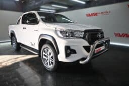 Toyota Hilux 2.8 GD-6 Raider 4×4 P/U E/C Dakar