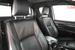 Toyota Hilux 2.8 GD-6 Raider 4×4 P/U E/C Dakar full