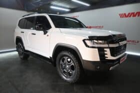 Toyota Land Cruiser 300 V6 3.3D GR-S