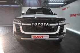 Toyota Land Cruiser 300 V6 3.3D GR-S