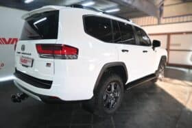 Toyota Land Cruiser 300 V6 3.3D GR-S