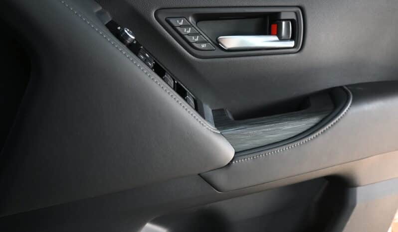 Toyota Land Cruiser 300 V6 3.3D GR-S full