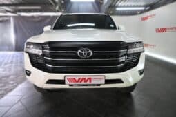 Toyota Land Cruiser 300 V6 3.3D GX-R