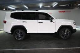 Toyota Land Cruiser 300 V6 3.3D GR-S