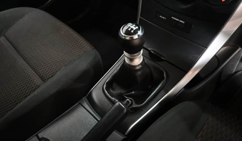 Toyota Corolla Quest 1.6 full