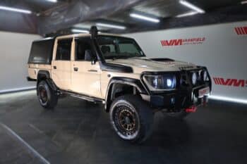 TOYOTA LAND CRUISER 79 4.5D P/U D/C