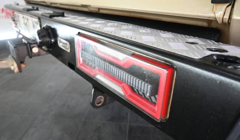 TOYOTA LAND CRUISER 79 4.5D P/U D/C full