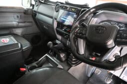 TOYOTA LAND CRUISER 79 4.5D P/U D/C full