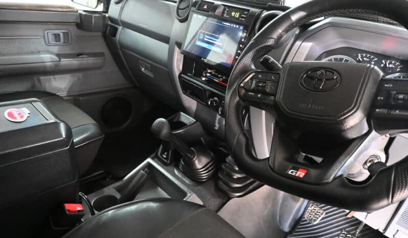 TOYOTA LAND CRUISER 79 4.5D P/U D/C full