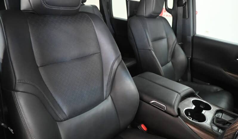 TOYOTA LAND CRUISER 300 3.3D ZX full