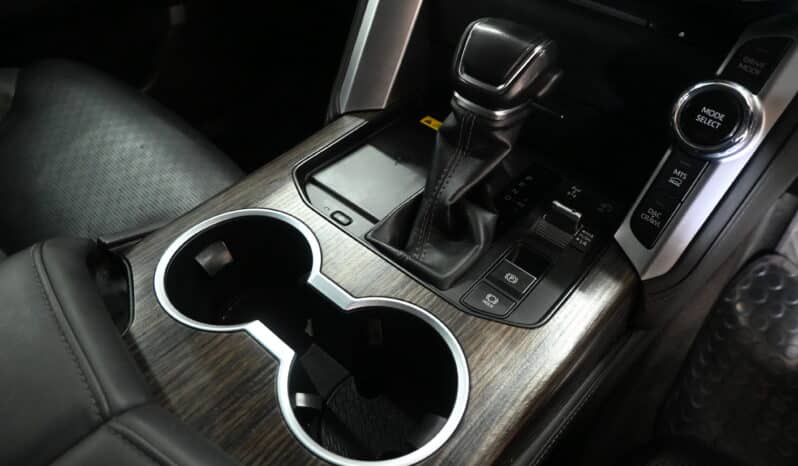 TOYOTA LAND CRUISER 300 3.3D ZX full