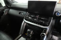 TOYOTA LAND CRUISER 300 3.3D ZX full