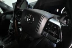 TOYOTA LAND CRUISER 300 3.3D ZX full