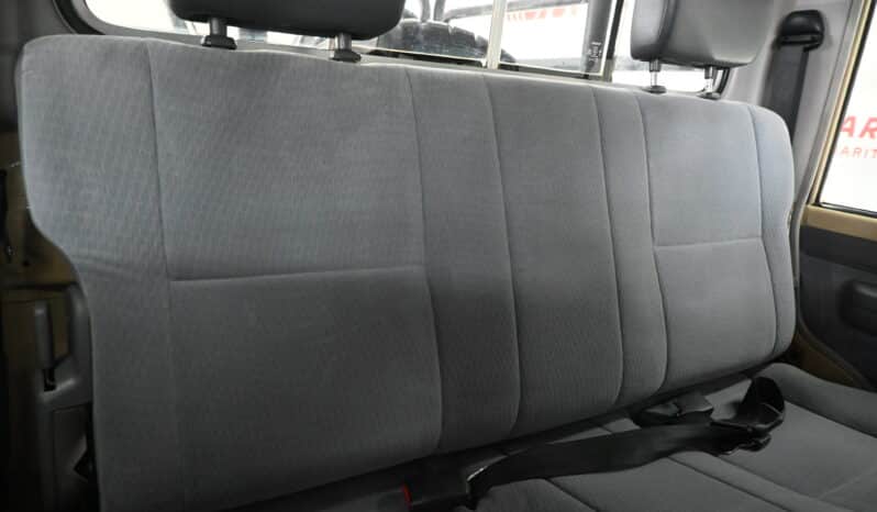 TOYOTA LAND CRUISER 79 4.5D P/U D/C full