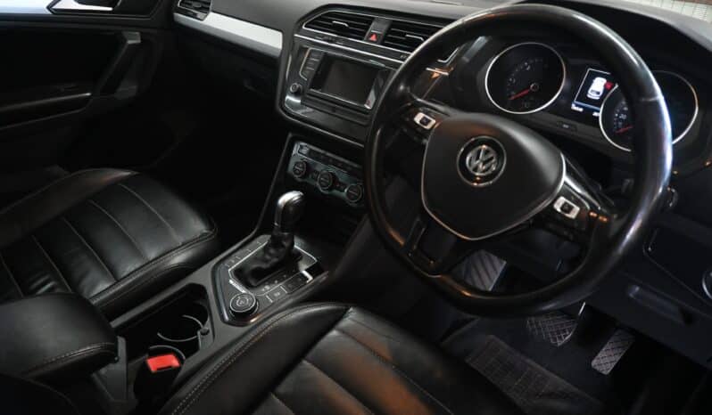 VOLKSWAGEN TIGUAN 2.0TDI COMFORTLINE 4MOT A/T full