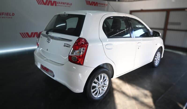 TOYOTA ETIOS 1.5 XS SPRINT 5DR full