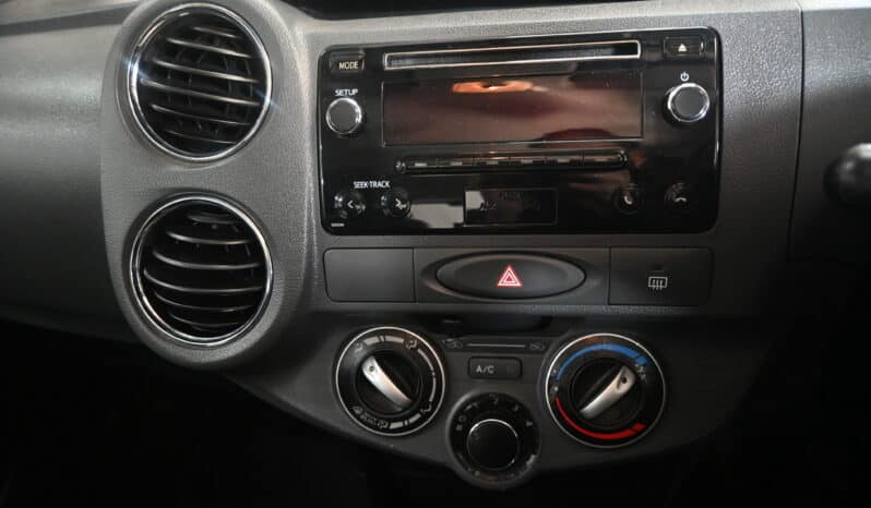 TOYOTA ETIOS 1.5 XS SPRINT 5DR full