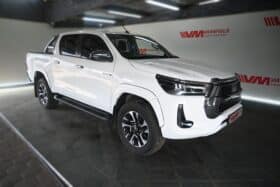 TOYOTA HILUX 2.8GD-6 RAIDER 4X4 A/T P/U D/C