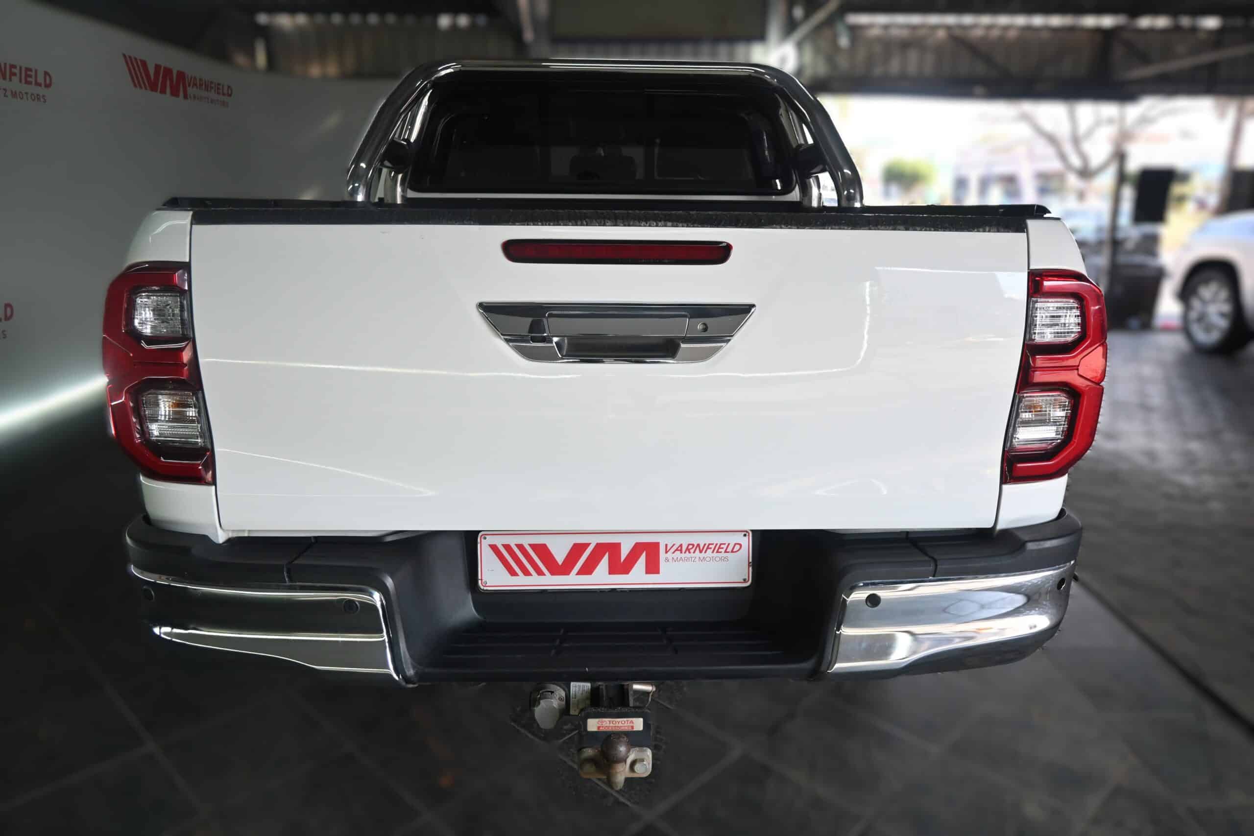 TOYOTA HILUX 2.8GD-6 RAIDER 4X4 A/T P/U D/C