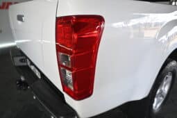 ISUZU KB300D-TEQ LX 4X2 E/C full