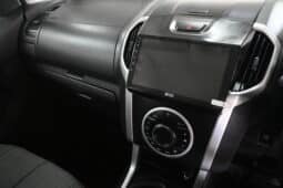 ISUZU KB300D-TEQ LX 4X2 E/C full