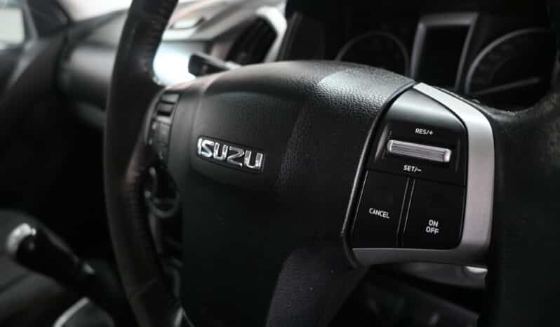 ISUZU KB300D-TEQ LX 4X2 E/C full